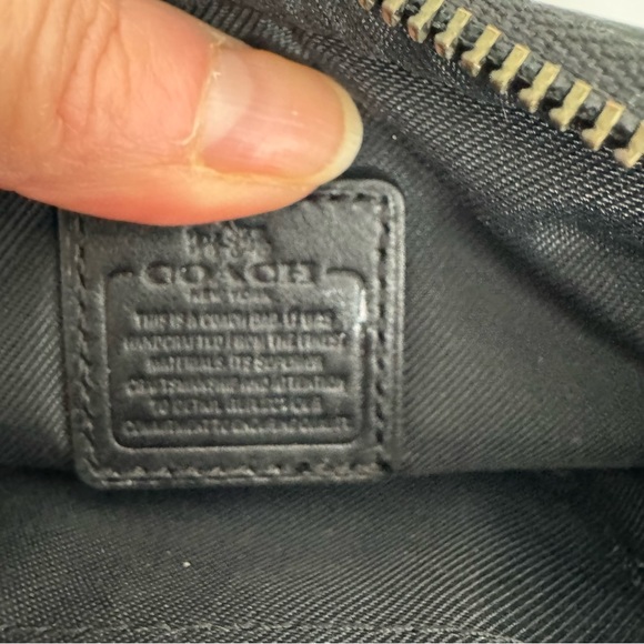 Coach Lacquer Rivets Ladies Small Leather Clutch Handbag - Picture 14 of 15